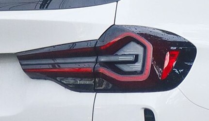BMW G01 facelift
